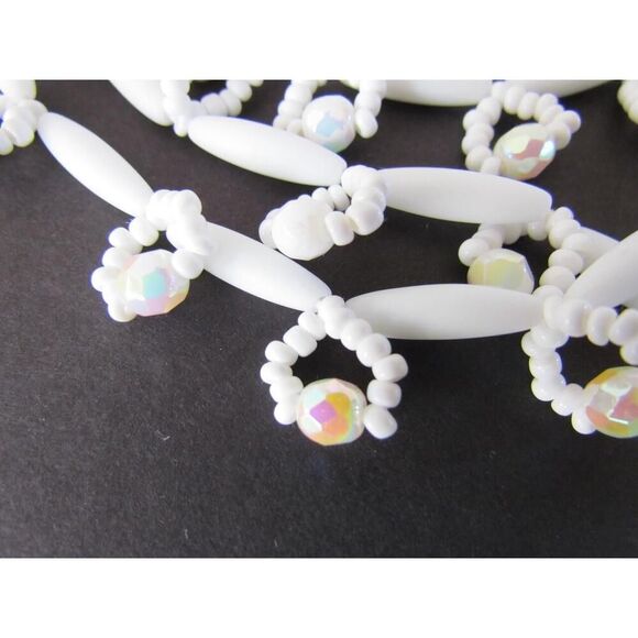 Vintage Layered Necklace Milk Glass Multi Beaded Loop - Picture 15 of 16